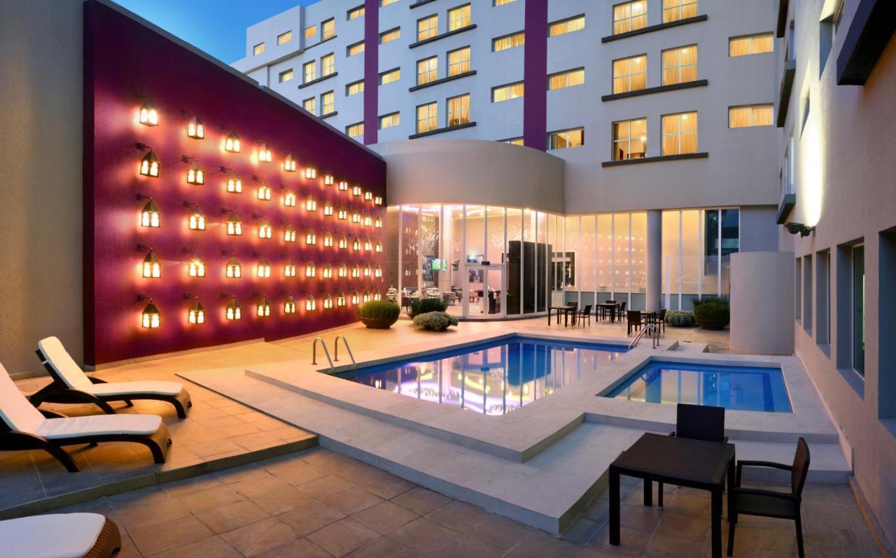Hs Hotsson Smart Leon Centro Max Hotel Exterior photo