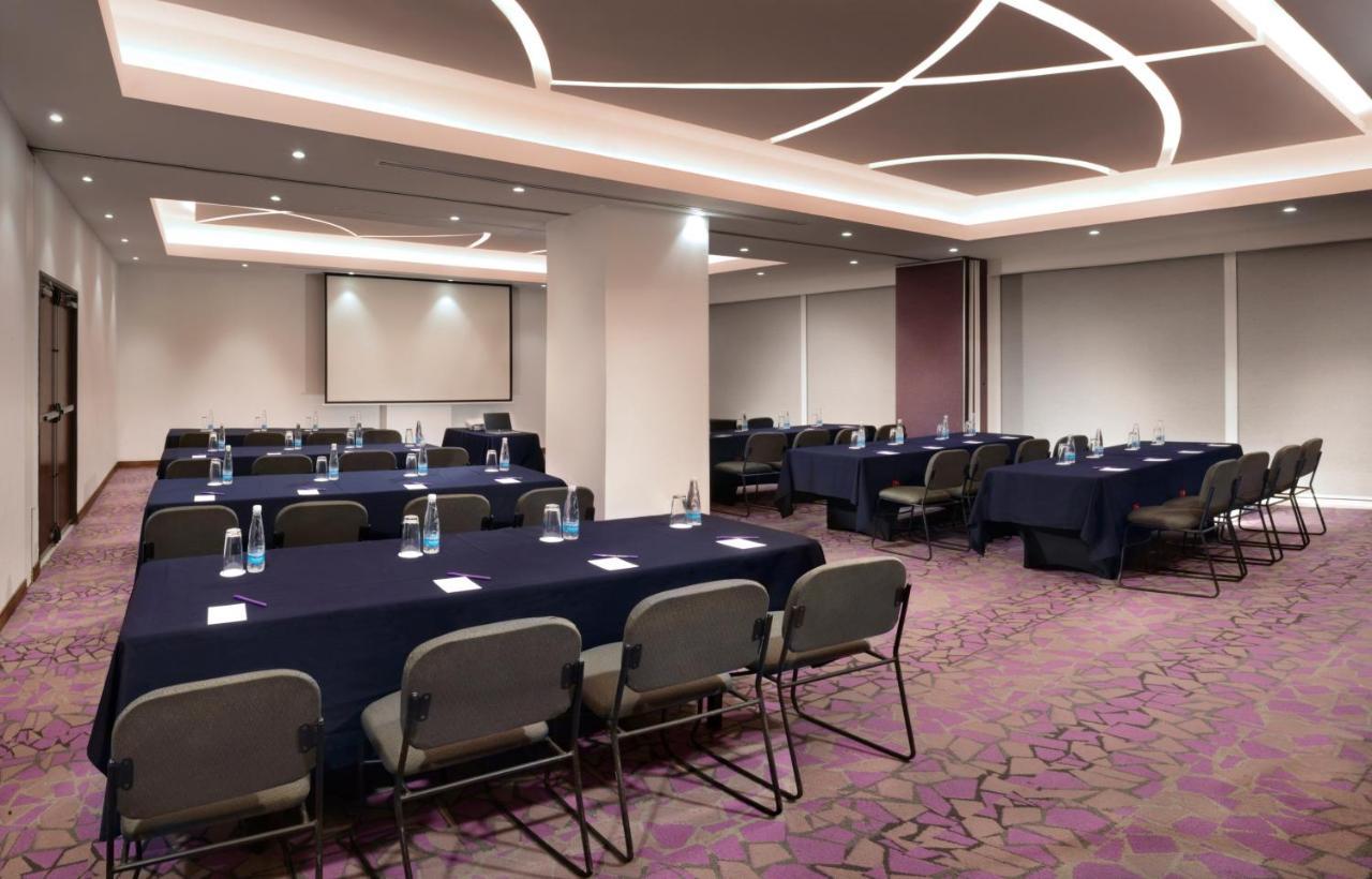 Hs Hotsson Smart Leon Centro Max Hotel Exterior photo